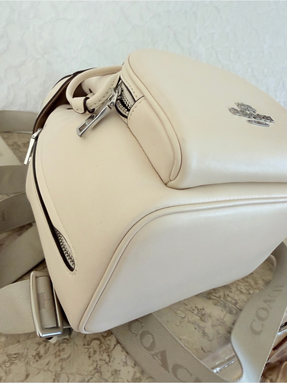 COACH Pace Backpack CR100 White cream Neutral Cream Leather Backpack  Daypack - Picture 8 of 10
